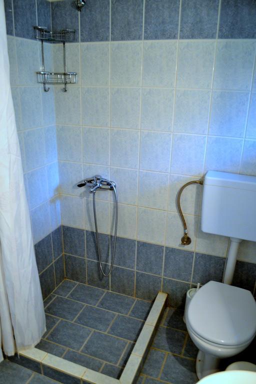 Chouchounikos Apartments Lefokastro Ngoại thất bức ảnh